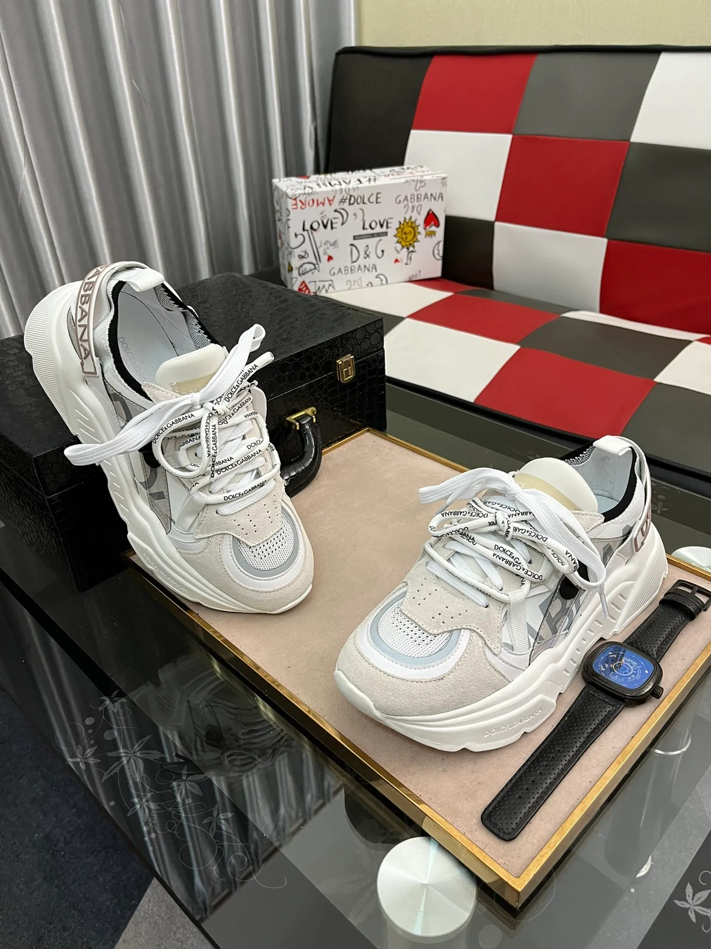 Factory price 480⌚️⌚️DG high-end boutique men's casual sports shoes! Imported original cowhide, 5D printing decoration on the edge of the sole, imported original hardware, exquisite luxury, super A level! Compared with the genuine product at the counter, the version is no worse at all! Size: 38-44